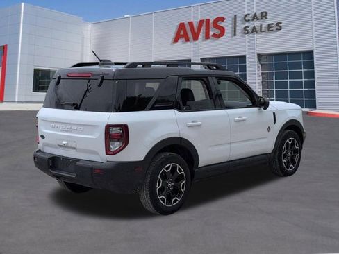 Used 2025 Ford Bronco Sport Outer Banks w/ Outer Banks Tech Package+ AWD/4WD image 6