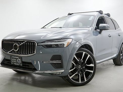 Certified 2023 Volvo XC60 B5 Ultimate image 2