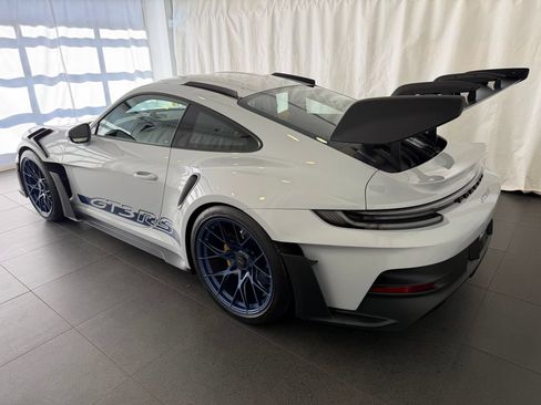 Certified 2025 Porsche 911 GT3 RS RWD image 3
