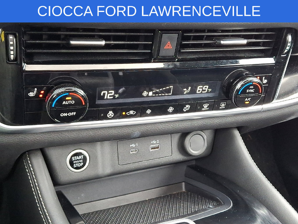 Used 2023 Nissan Rogue SL AWD/4WD image 19