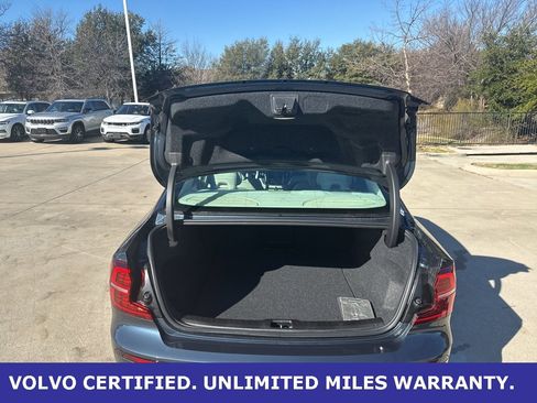 Certified 2025 Volvo S60 B5 Core image 7