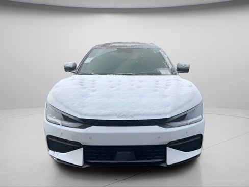 Used 2024 Kia EV6 GT-Line image 14