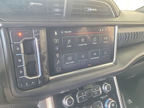 Used 2023 GMC Yukon XL Denali AWD/4WD image 22
