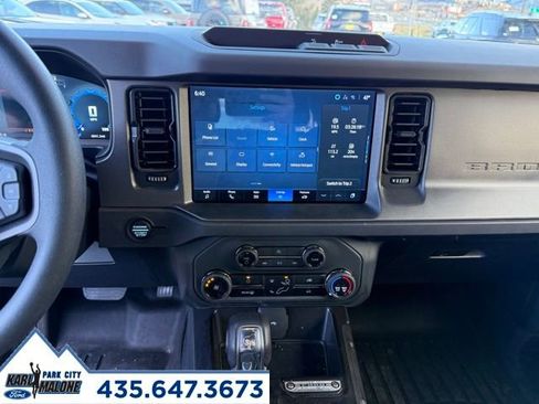 Used 2025 Ford Bronco 2-Door AWD/4WD image 18
