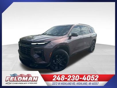 Used 2024 Chevrolet Traverse RS