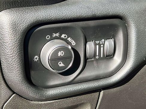 Used 2019 RAM 1500 Big Horn image 20