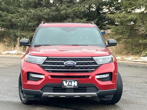 Used 2020 Ford Explorer XLT w/ Equipment Group 202A image 22