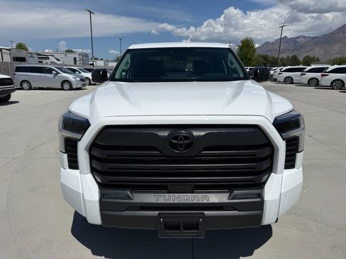 Used 2023 Toyota Tundra SR5 w/ SR5 Premium Package AWD/4WD image 8