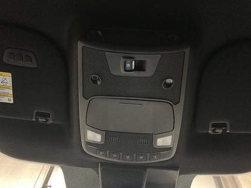 Used 2019 Ford F150 Lariat w/ Equipment Group 502A Luxury image 22