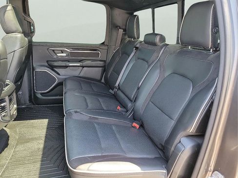 Used 2020 RAM 1500 Laramie AWD/4WD image 13