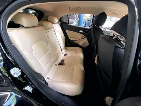 Used 2015 Mercedes-Benz GLA 250 image 20