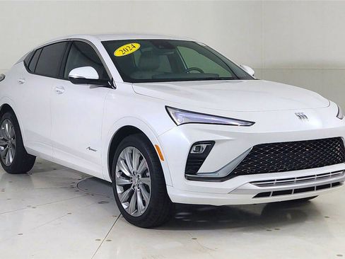 Used 2024 Buick Envista Avenir image 1