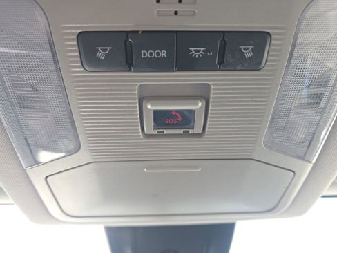 Used 2024 Toyota RAV4 LE image 28