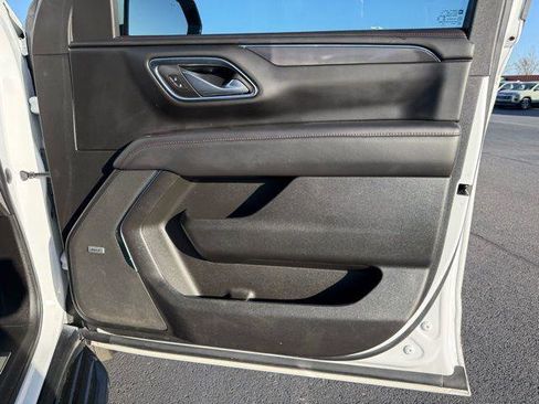 Used 2022 Chevrolet Tahoe RST w/ Sport Performance Package image 39