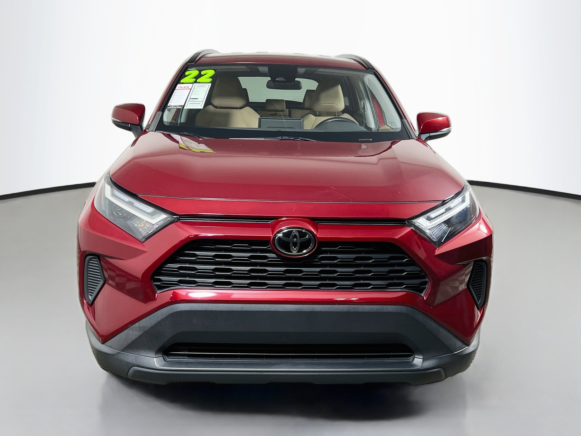 Used 2022 Toyota RAV4 XLE FWD image 11