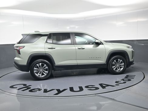 Certified 2025 Chevrolet Equinox LT image 10