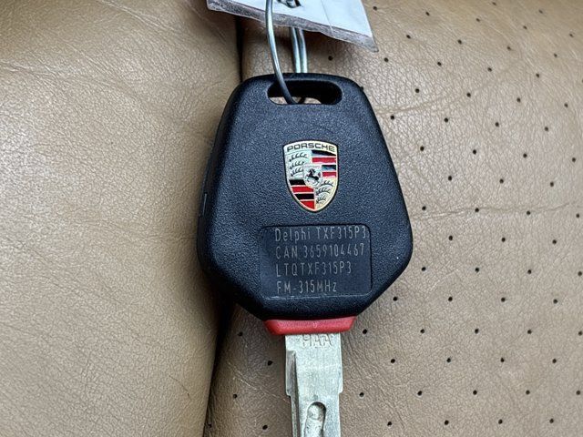 Used 2001 Porsche Boxster RWD image 33