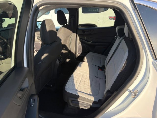 Used 2024 Ford Escape Active w/ Tech Pack #1 FWD image 9