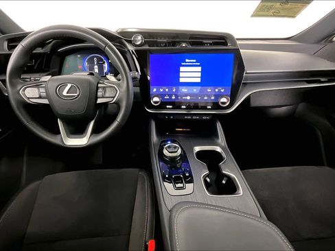 Used 2023 Lexus RZ 450e Premium image 14