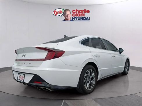 Used 2022 Hyundai Sonata SEL image 3
