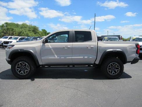 New 2026 Chevrolet Colorado ZR2 w/ Technology Package AWD/4WD image 2