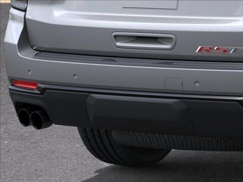 New 2026 Chevrolet Suburban RST AWD/4WD image 14