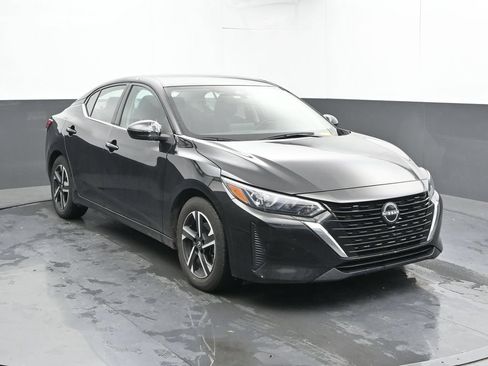 Used 2024 Nissan Sentra SV FWD image 6