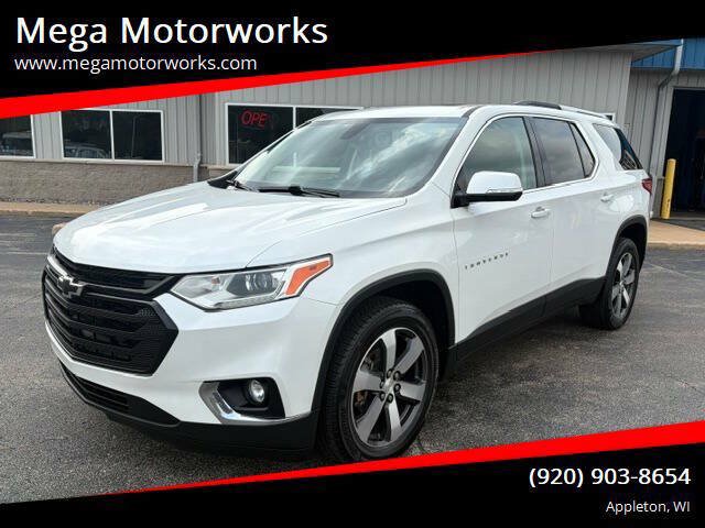 Used 2018 Chevrolet Traverse LT w/ LPO, Black Accent Package AWD/4WD image 1
