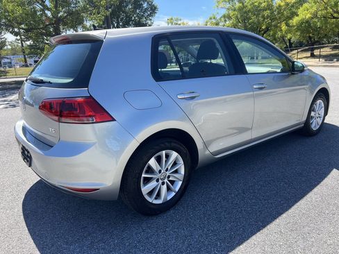 Used 2015 Volkswagen Golf SE image 5