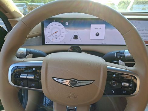 Used 2025 Genesis G80 2.5T Advanced AWD/4WD image 22