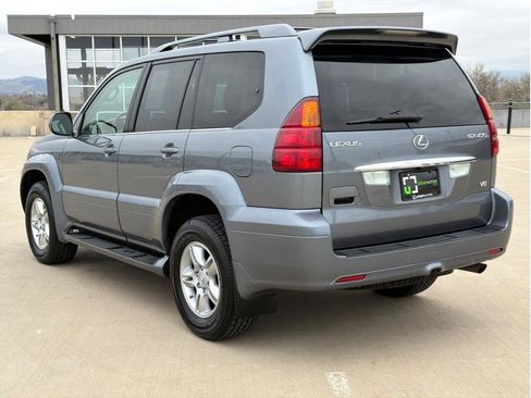Used 2004 Lexus GX 470 image 6