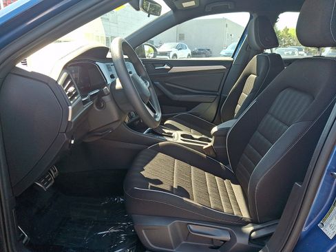 Used 2023 Volkswagen Jetta Sport FWD image 13