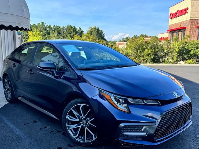 Used 2021 Toyota Corolla SE FWD image 2