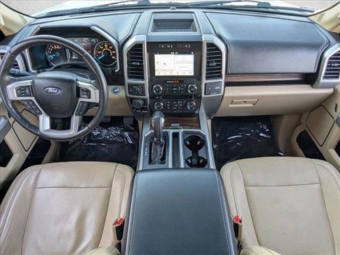 Used 2017 Ford F150 Lariat image 18