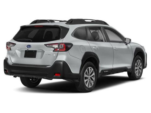 Used 2023 Subaru Outback Premium AWD/4WD image 2
