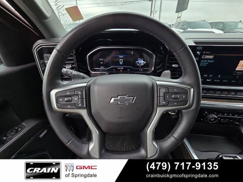 Used 2024 Chevrolet Silverado 1500 LT Trail Boss w/ Convenience Package II AWD/4WD image 14