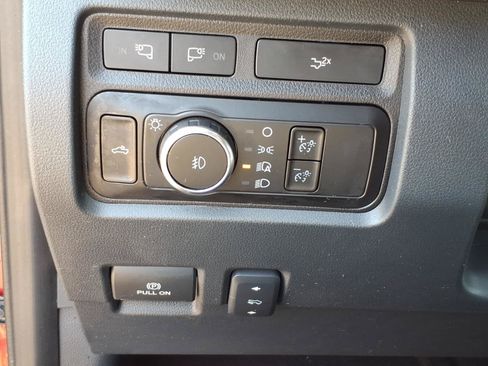 Used 2023 Ford F350 Lariat w/ Chrome Package AWD/4WD image 16