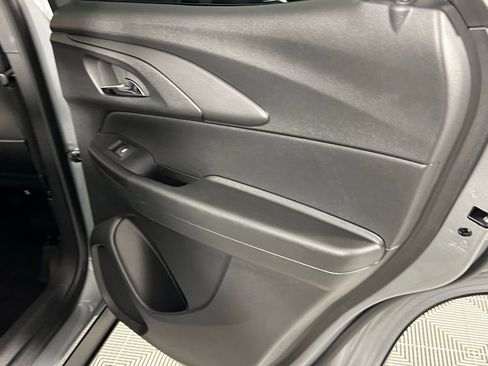 Used 2025 Chevrolet TrailBlazer LT image 29