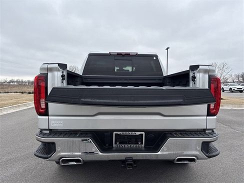 Used 2020 GMC Sierra 1500 SLT image 16