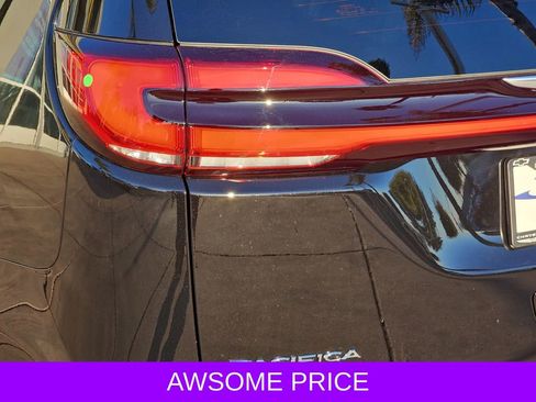 New 2026 Chrysler Pacifica Select image 40