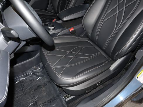 Certified 2024 Ford Mustang Mach-E Select image 32