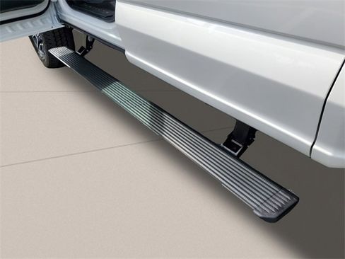 New 2025 Ford F250 Platinum image 17