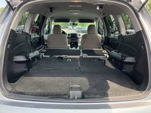 Used 2018 Honda Pilot EX image 19