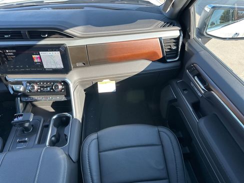 New 2026 GMC Sierra 1500 Denali w/ Technology Package image 33