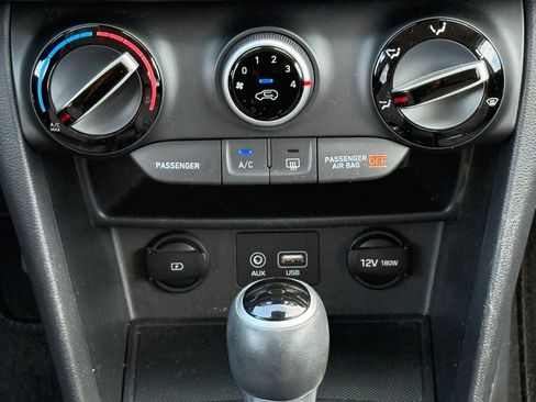 Used 2020 Hyundai Kona SEL FWD image 26