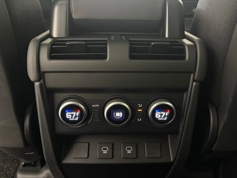 New 2025 Land Rover Defender 110 V8 image 25