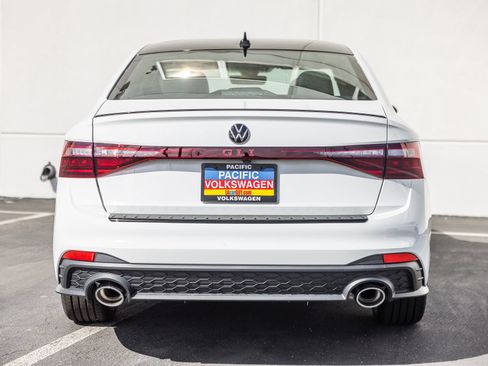 New 2026 Volkswagen Jetta GLI Autobahn FWD image 4
