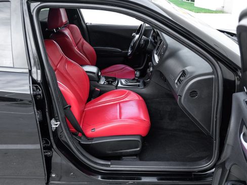 Used 2023 Dodge Charger R/T w/ Blacktop Package RWD image 37