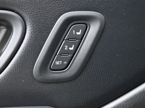 Used 2024 Honda Pilot TrailSport image 5