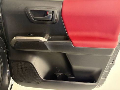 Used 2023 Toyota Tacoma SR5 image 39